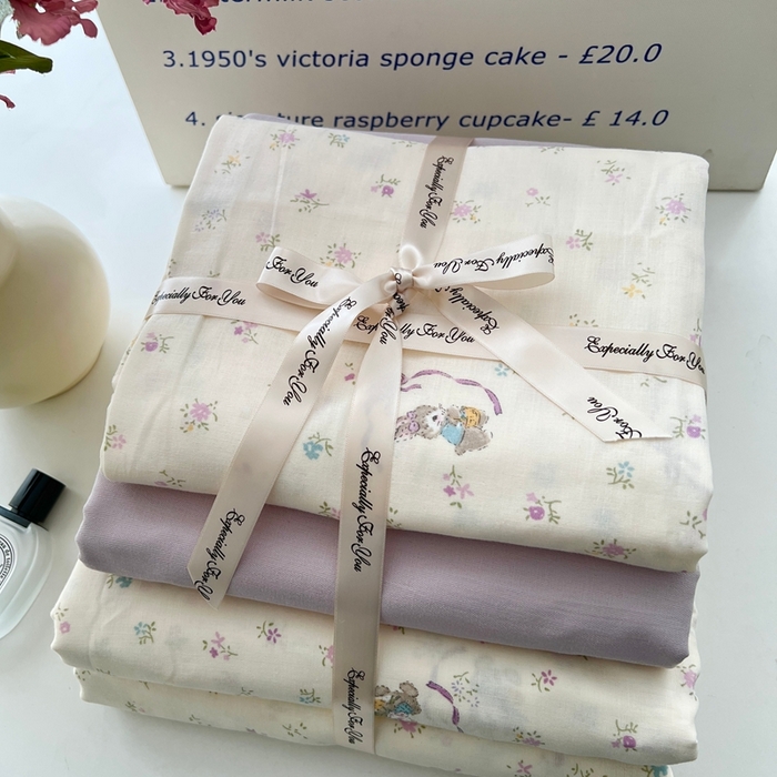 91家纺网 家纺一手货源 找家纺 优品阁 2025新款人字纹全棉双层纱四件套 爱丽丝【升级款-提花人字纹床单】