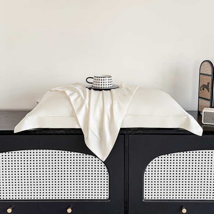 91家纺网 家纺一手货源 找家纺 金喜 2025新款LF级60支莱赛尔天丝枕套宽边枕套 奶昔