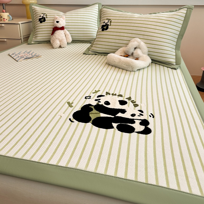 91家纺网 家纺一手货源 找家纺 蓝邻家纺 2025年新款PE提花卡通毛巾绣凉席系列场景二 花花