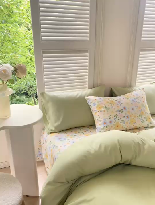 91家纺网 家纺一手货源 找家纺 黑马家居 2025新款全棉喷气13070印花四件套 田苑小风 绿