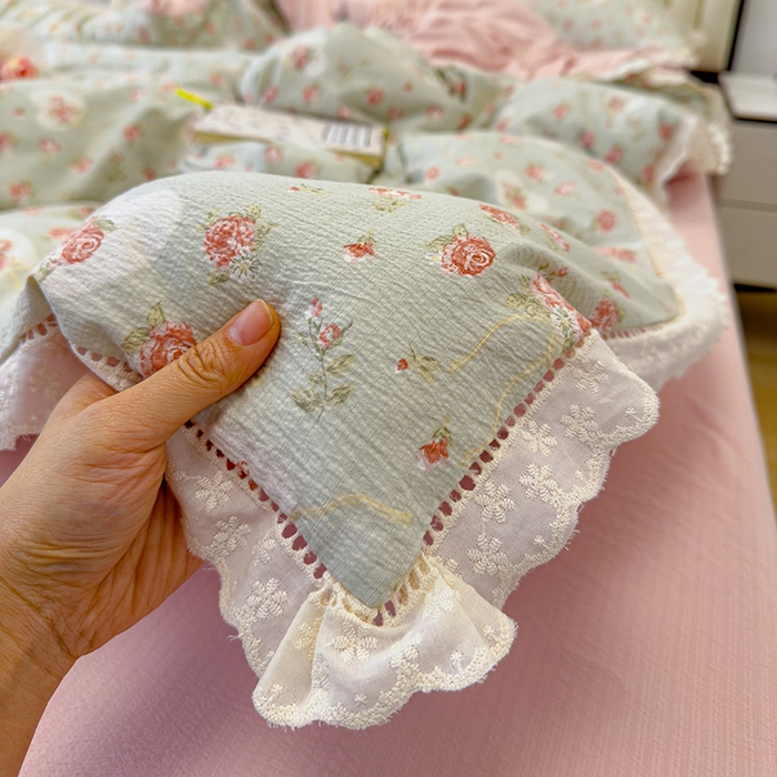 91家纺网 家纺一手货源 找家纺 竹合家纺 2025新款云感皱皱四件套-镂空花边款法式 花边款-情人恰恰