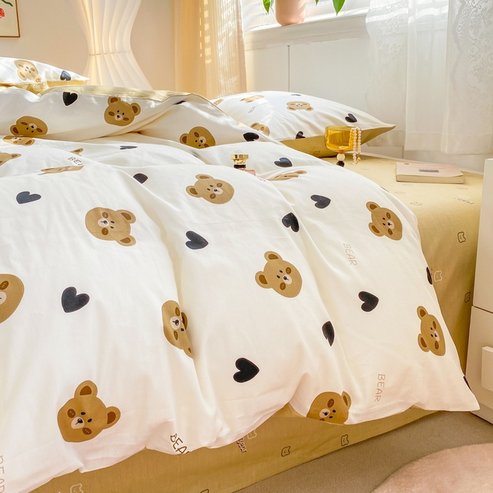 91家纺网 家纺一手货源 找家纺 黑马家居 2025新款全棉喷气13070印花四件套 小熊比尔