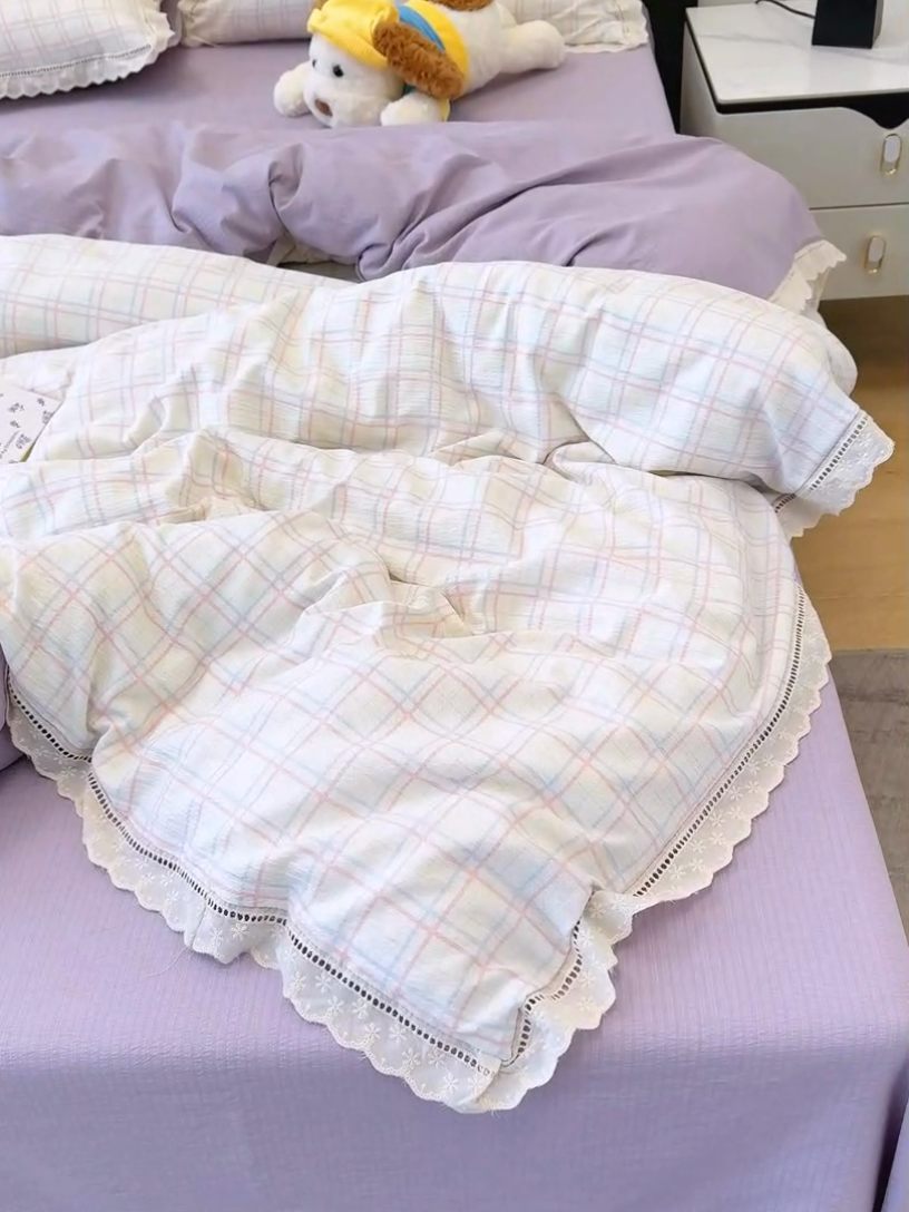 91家纺网 家纺一手货源 找家纺 竹合家纺 2025新款云感皱皱四件套-镂空花边款法式 花边款-幸运格