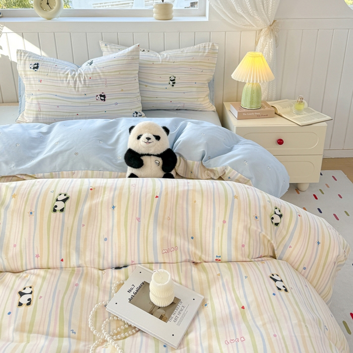 91家纺网 家纺一手货源 找家纺 黑马家居 2025新款全棉喷气13070印花四件套 小熊猫