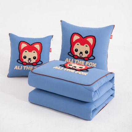 91家纺网 家纺一手货源 找家纺 （总）宝马家纺（原梦童画）2025新款毛巾绣阿狸四季款抱枕被