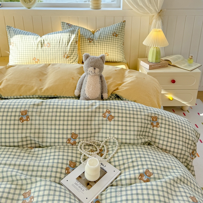 91家纺网 家纺一手货源 找家纺 黑马家居 2025新款全棉喷气13070印花单被套 格雷小熊