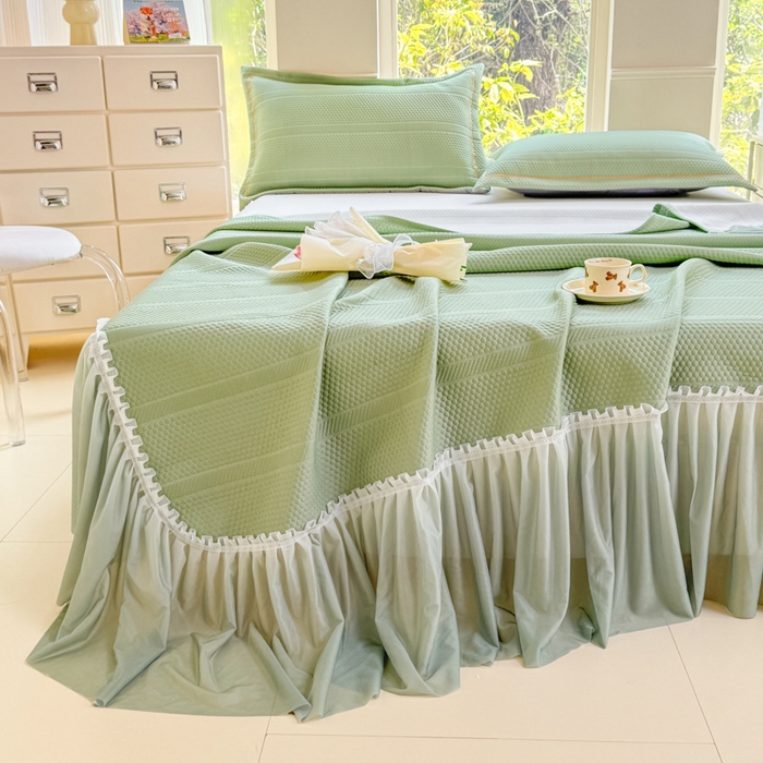 91家纺网 家纺一手货源 找家纺 慧菲 2025新款渐变床裙PE高分子凉感席床裙凉席三件套  水波绿