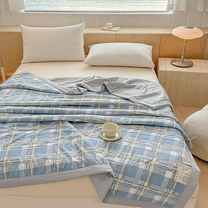 91家纺网 家纺一手货源 找家纺 博弈家纺 2025新款水洗棉棉花夏被 绅士