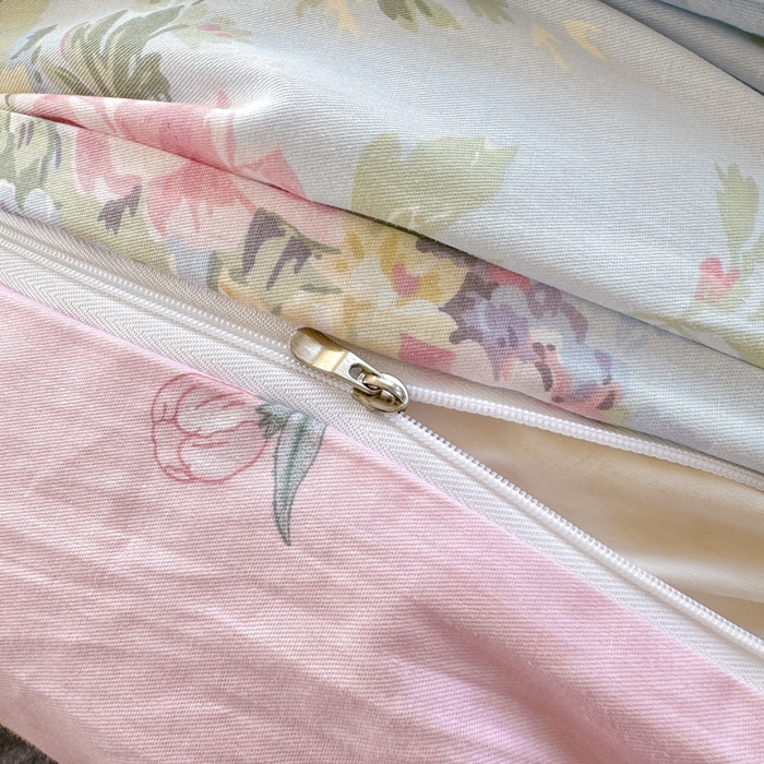 91家纺网 家纺一手货源 找家纺 黑马家居 2025新款全棉喷气13070印花四件套 秘境