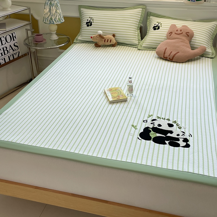 91家纺网 家纺一手货源 找家纺 2025年新款PE提花卡通毛巾绣凉席系列场景一 花花