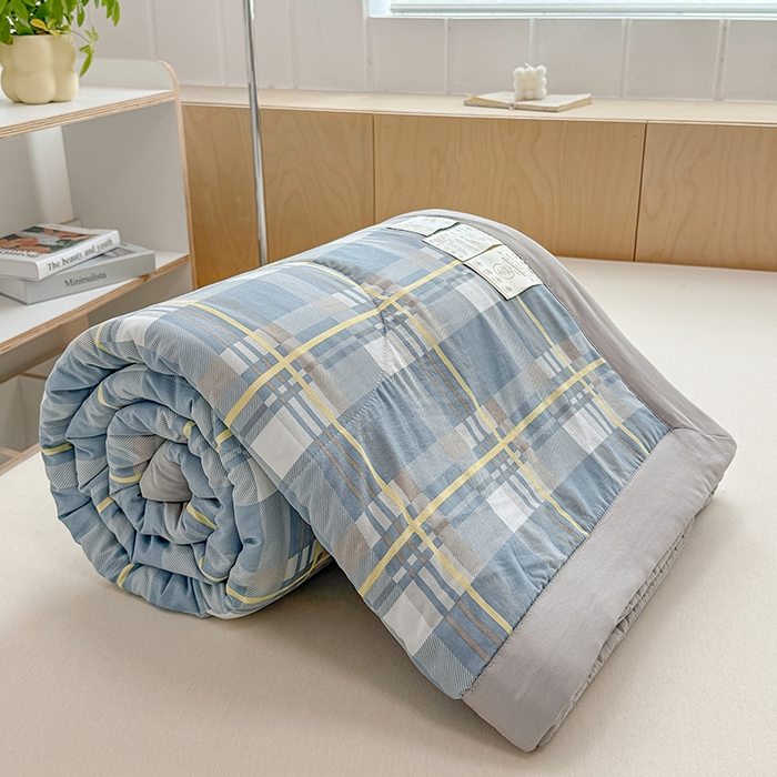 91家纺网 家纺一手货源 找家纺 博弈家纺 2025新款水洗棉棉花夏被 绅士