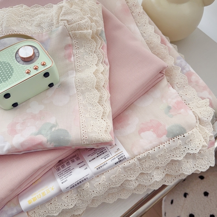 91家纺网 家纺一手货源 找家纺 于果2025新款双层纱花边款夏被 潮汐月影