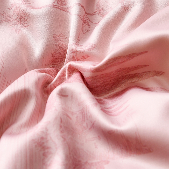 91家纺网 家纺一手货源 找家纺 鑫田家纺 2025新款天丝蚕丝被100%柞蚕丝夏被莱赛尔天丝数码印花 情节-浅豆沙