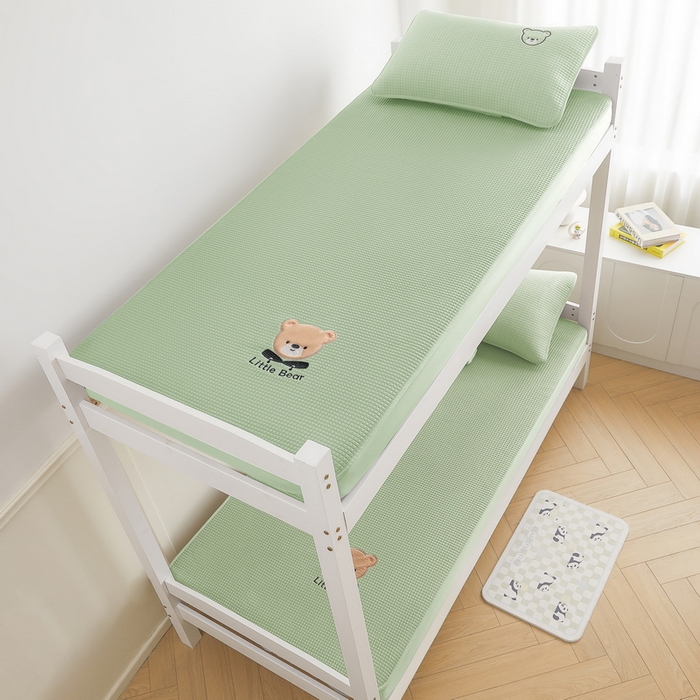 91家纺网 家纺一手货源 找家纺 （总）爱思凯家纺 2025新款【学生】PE凉感床笠款冰豆豆软席凉席席子-瑞宝熊