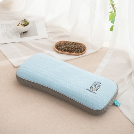 91家纺网 家纺一手货源 找家纺 （总）仁宇枕业 2025新款新品清凉夏季凉豆豆一鹿有你系列骨头护颈头枕腰枕荞麦枕头枕芯