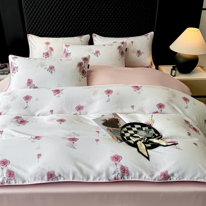 91家纺网 家纺一手货源 找家纺 洺兰家居 2025春夏新款100支莱赛尔天丝贡缎数码印花麻绳款四件套高端礼盒 玫瑰雅韵