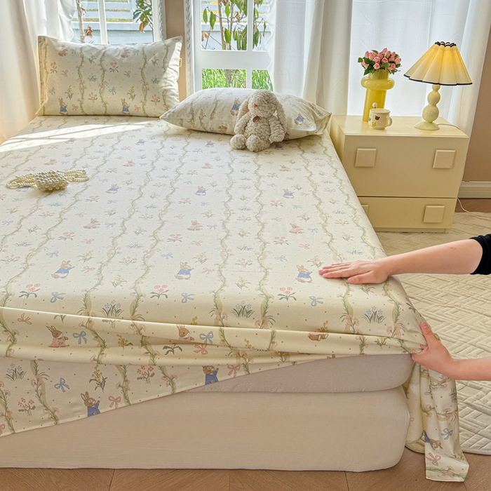 91家纺网 家纺一手货源 找家纺 吉象家纺 2025新款老粗布三件套-床单款 蔓藤兔