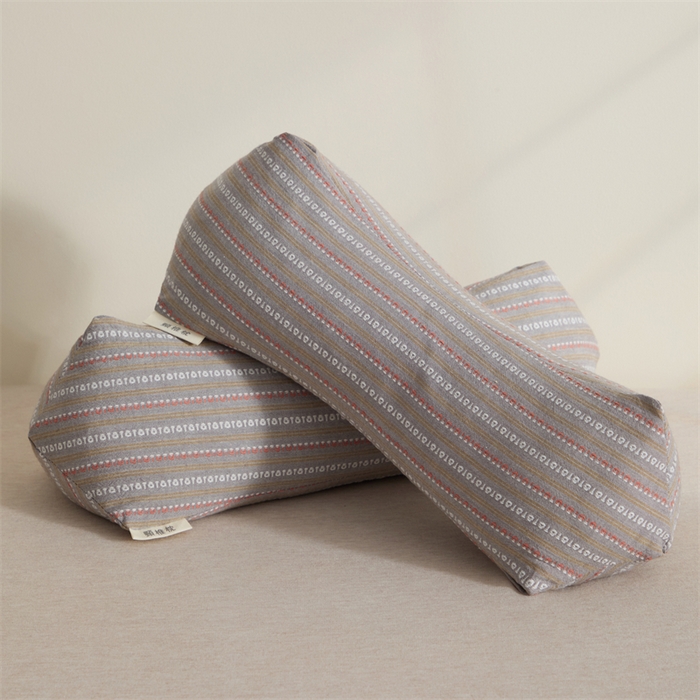 91家纺网 家纺一手货源 找家纺 大熊枕芯 2025新款全棉三角颈椎枕菱形荞麦枕枕头枕芯 三角菱形荞麦枕-咖15*45cm/对