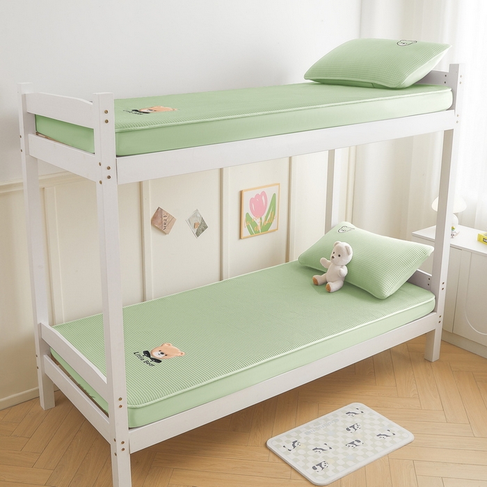 91家纺网 家纺一手货源 找家纺 （总）爱思凯家纺 2025新款【学生】PE凉感床笠款冰豆豆软席凉席席子-瑞宝熊