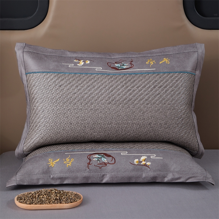 91家纺网 家纺一手货源 找家纺 织布人 2025新款荞麦枕夏季凉感科技布PE藤枕夏凉枕头成人家用防出汗枕头 夏凉科技布PE藤枕-灰色【茶香枕】 