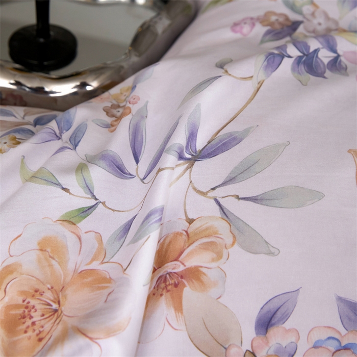 91家纺网 家纺一手货源 找家纺 宏羽纺家纺 2025年高支高密大版数码印花春夏新品 花家境-风铃紫