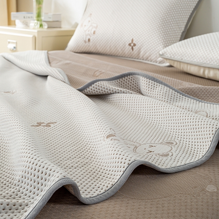 91家纺网 家纺一手货源 找家纺 梦初语 2025新款A类华夫格冰豆豆夏被子针织提花凉感夏凉被单双人空调被可机水洗 轻奢小熊-棕