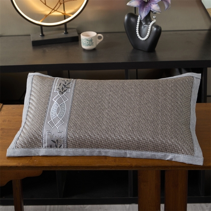 91家纺网 家纺一手货源 找家纺 （总）仁宇枕业 2025新款新品夏凉花草枕冰藤荞麦枕头枕芯