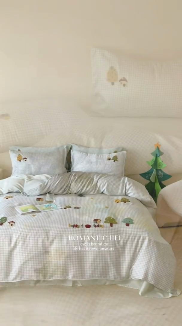 91家纺网 家纺一手货源 找家纺 （总）2025新款60S兰精天丝卡通毛巾绣四件套-暗合款