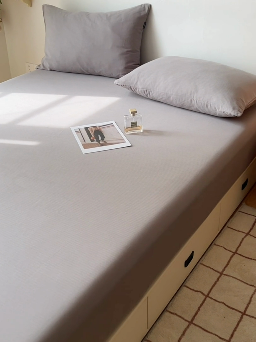 91家纺网 家纺一手货源 找家纺 蜜宿 2025新款A类全棉人字纹床笠（加高） 床笠：浅灰