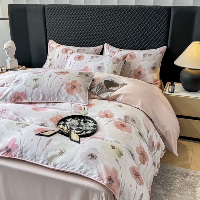 91家纺网 家纺一手货源 找家纺 芊寻家居 2025春夏新款50支莱赛尔天丝贡缎数码印花麻绳款四件套高端礼盒 花仙子粉