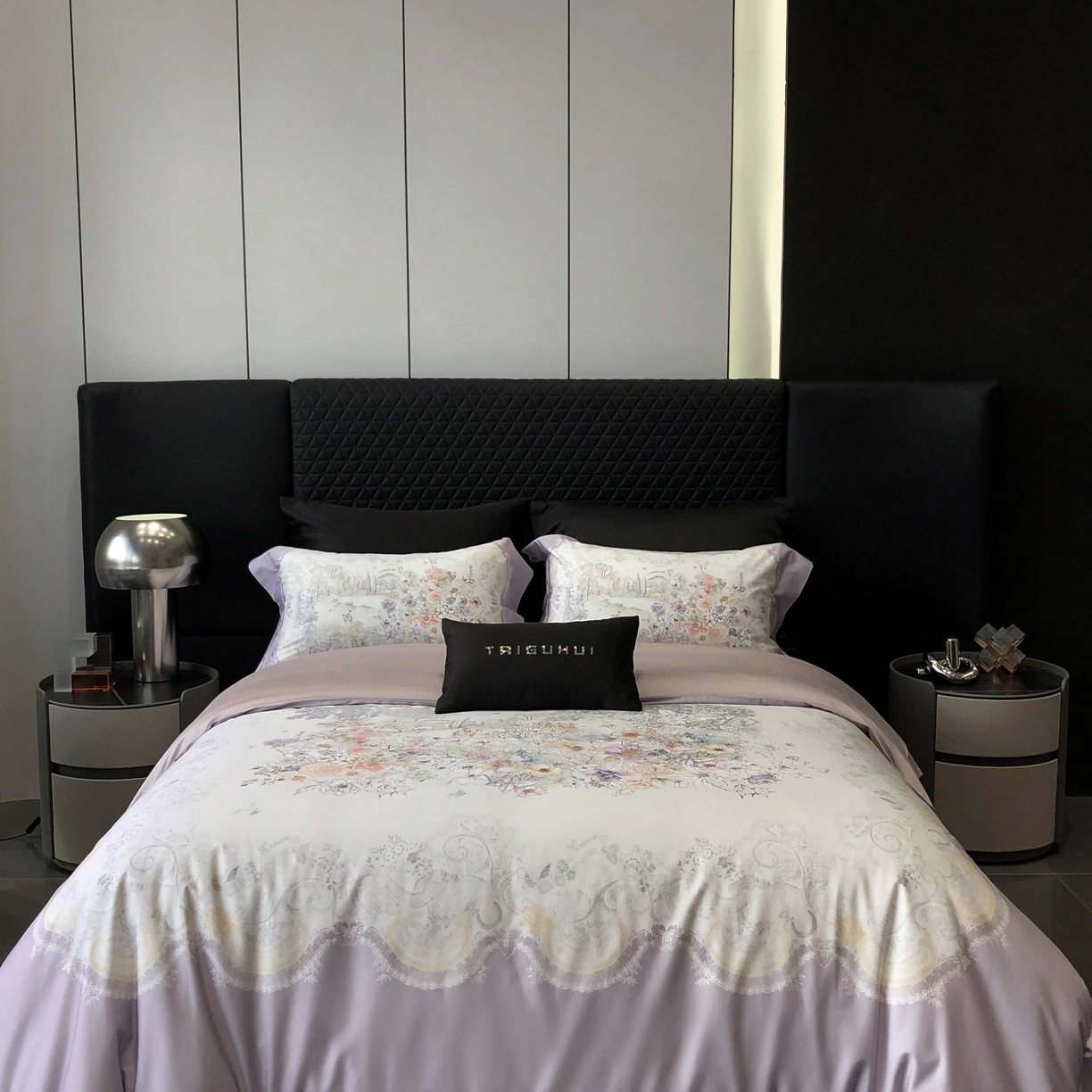 91家纺网 家纺一手货源 找家纺 2025新款高支高密长绒棉大版数码印花双拼系列四件套【券后不低于388】 露西娅-烟紫