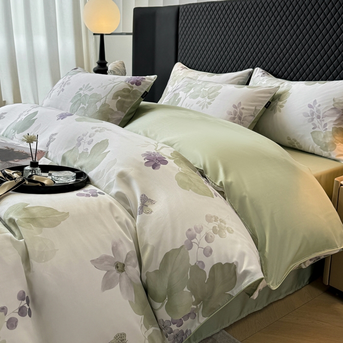 91家纺网 家纺一手货源 找家纺 芊寻家居 2025春夏新款50支莱赛尔天丝贡缎数码印花麻绳款四件套高端礼盒 翠影绿