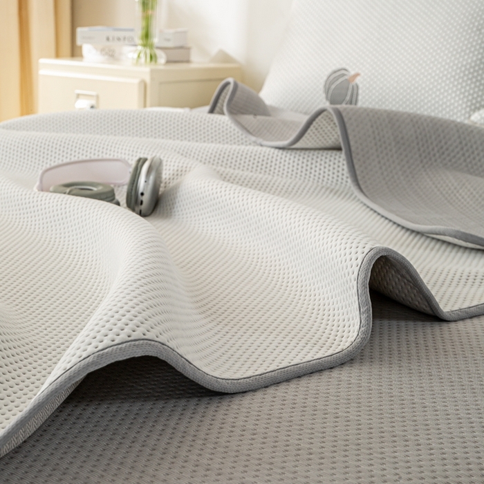 91家纺网 家纺一手货源 找家纺 梦初语 2025新款A类华夫格冰豆豆夏被子针织提花凉感夏凉被单双人空调被可机水洗 雅士灰