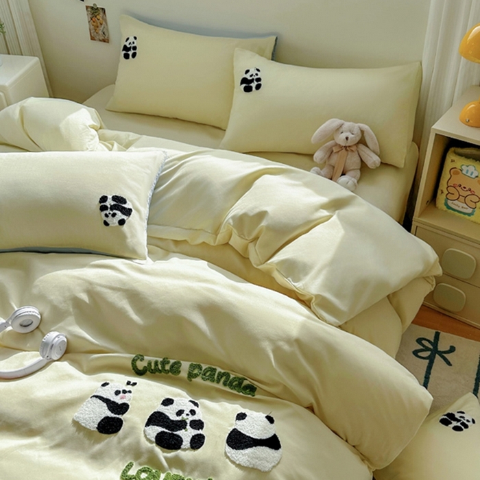 91家纺网 家纺一手货源 找家纺 易展家居 2025新款加厚水洗棉四件套-熊猫 春黄