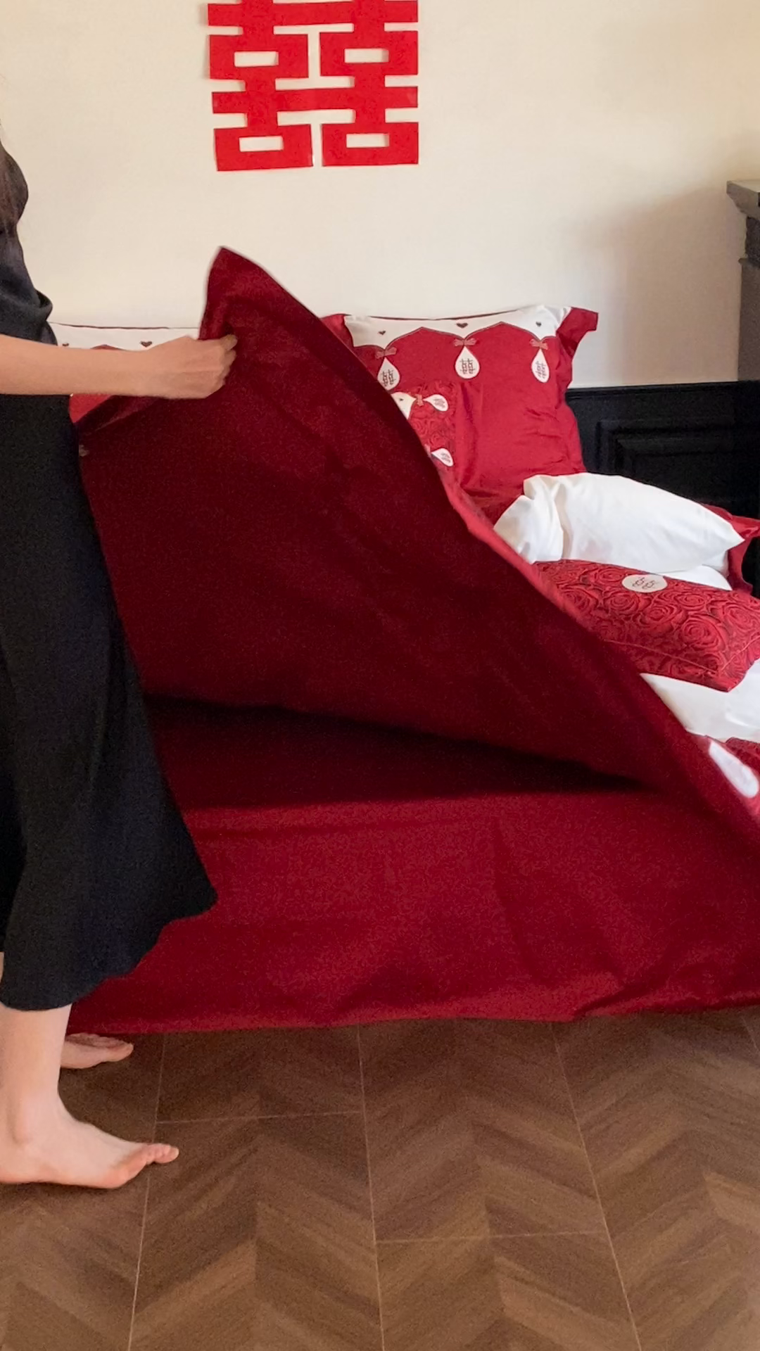 91家纺网 家纺一手货源 找家纺 （总）江涞 2025新款婚庆长绒棉纯棉贴布绣四件套-锦心