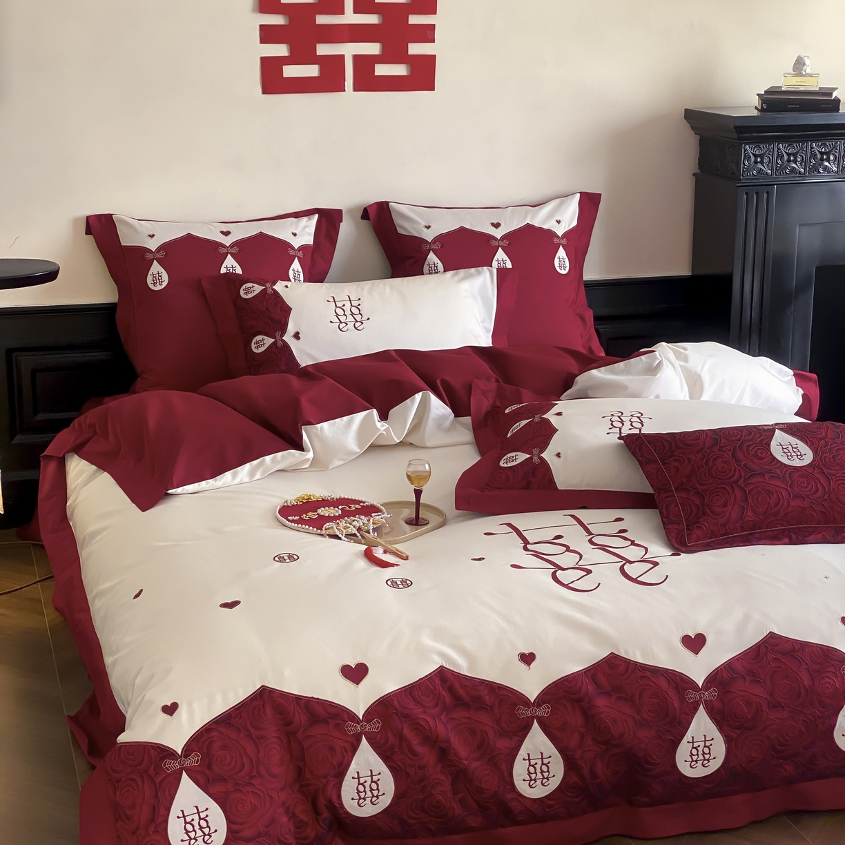 91家纺网 家纺一手货源 找家纺 （总）江涞 2025新款婚庆长绒棉纯棉贴布绣四件套-锦心
