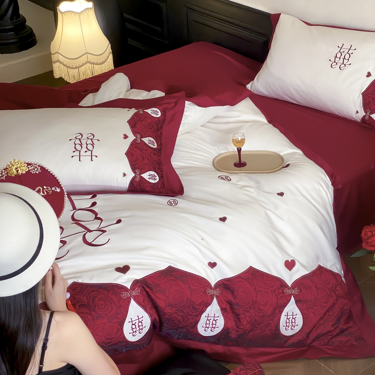 91家纺网 家纺一手货源 找家纺 （总）江涞 2025新款婚庆长绒棉纯棉贴布绣四件套-锦心