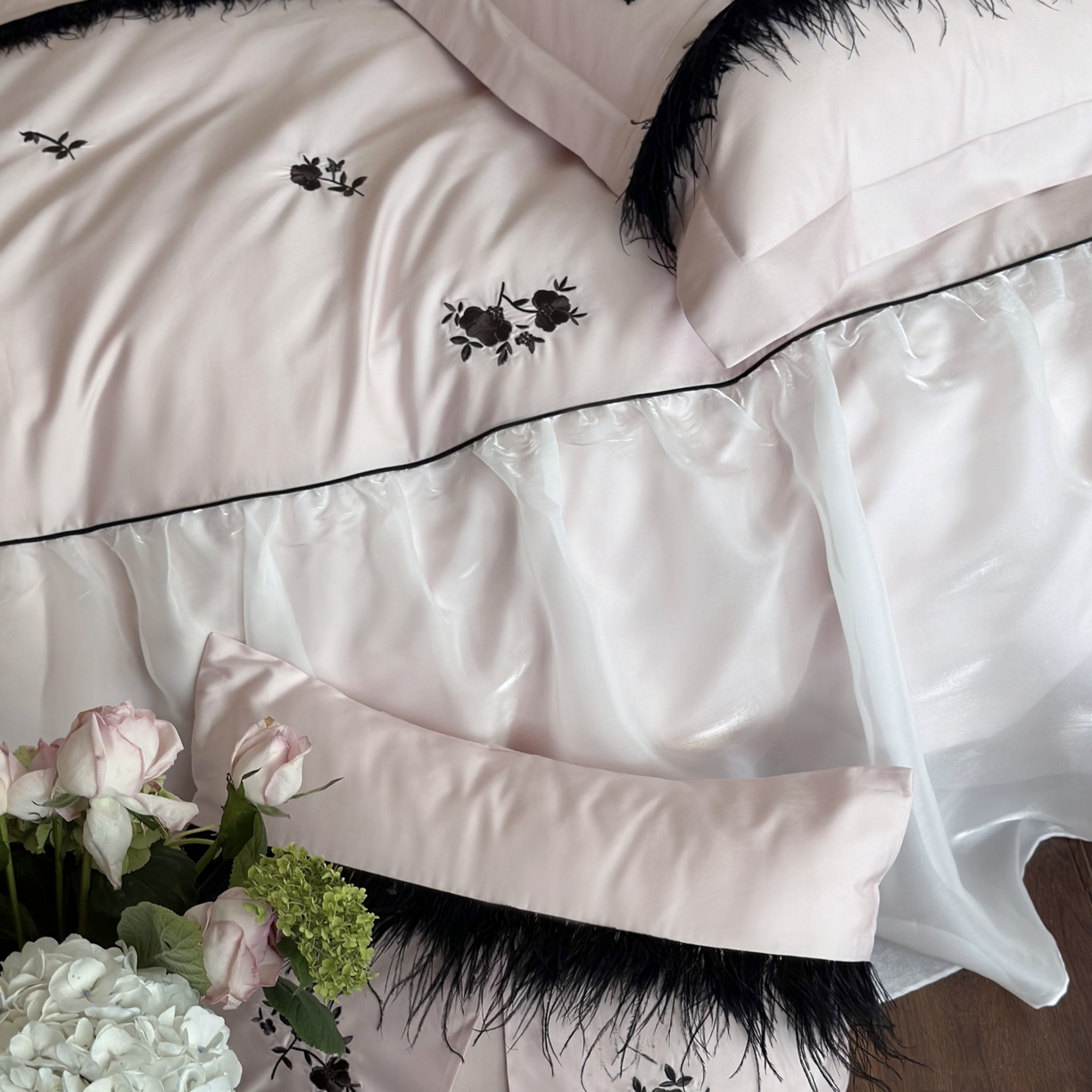 91家纺网 家纺一手货源 找家纺 （总）江涞 2025新款高端刺绣四件套-羽梦