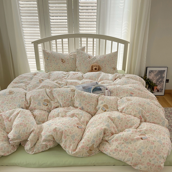 91家纺网 家纺一手货源 找家纺 瑞莱 2025夏季新款全棉纯棉有氧双层纱四件套 花园小狗