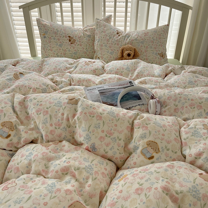 91家纺网 家纺一手货源 找家纺 瑞莱 2025夏季新款全棉纯棉有氧双层纱四件套 花园小狗