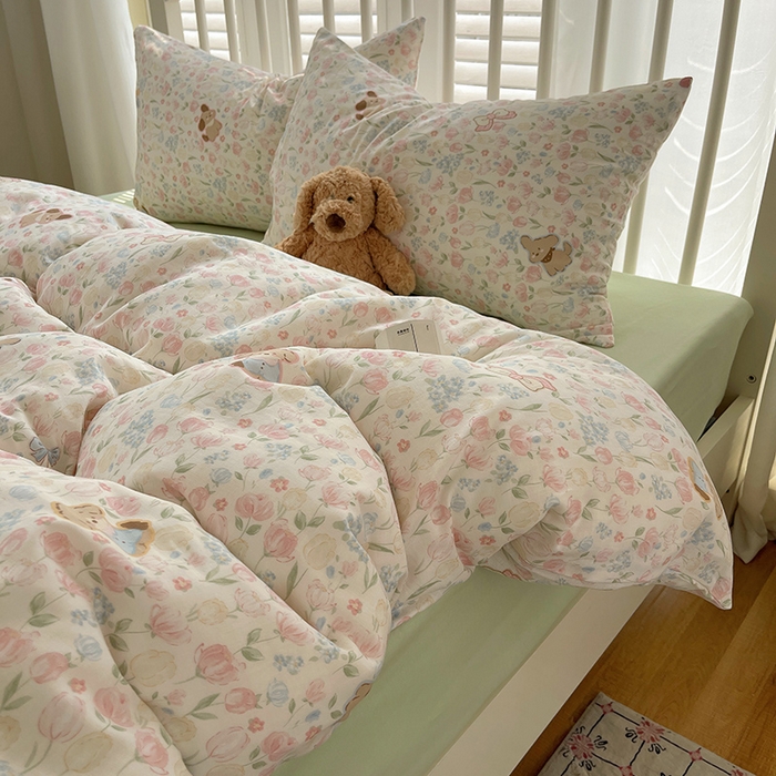 91家纺网 家纺一手货源 找家纺 瑞莱 2025夏季新款全棉纯棉有氧双层纱四件套 花园小狗