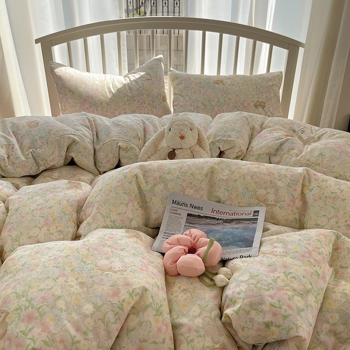 91家纺网 家纺一手货源 找家纺 瑞莱 2025夏季新款全棉纯棉有氧双层纱四件套 梦幻花园兔