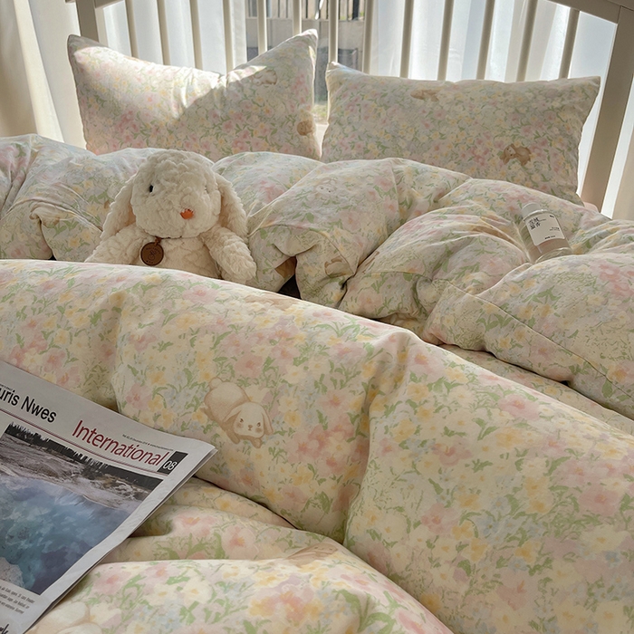 91家纺网 家纺一手货源 找家纺 瑞莱 2025夏季新款全棉纯棉有氧双层纱四件套 梦幻花园兔