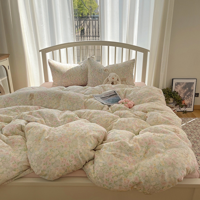 91家纺网 家纺一手货源 找家纺 瑞莱 2025夏季新款全棉纯棉有氧双层纱四件套 梦幻花园兔