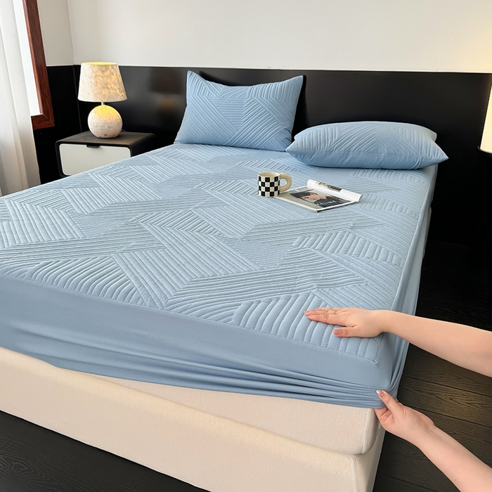 91家纺网 家纺一手货源 找家纺 （总）十一家居 2025新款A类防水夹棉亲肤水洗棉床笠床垫保护套—几何系列