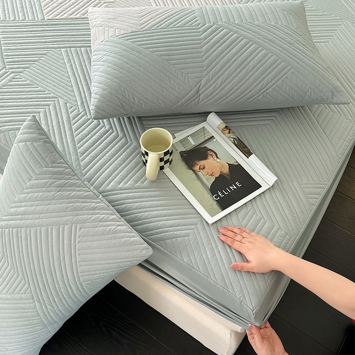 91家纺网 家纺一手货源 找家纺 （总）十一家居 2025新款A类防水夹棉亲肤水洗棉床笠床垫保护套—几何系列