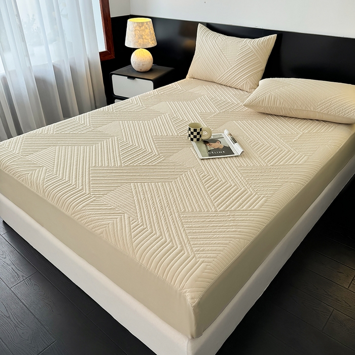 91家纺网 家纺一手货源 找家纺 十一家居 2025新款A类防水夹棉亲肤水洗棉床笠床垫保护套—几何系列 卡其