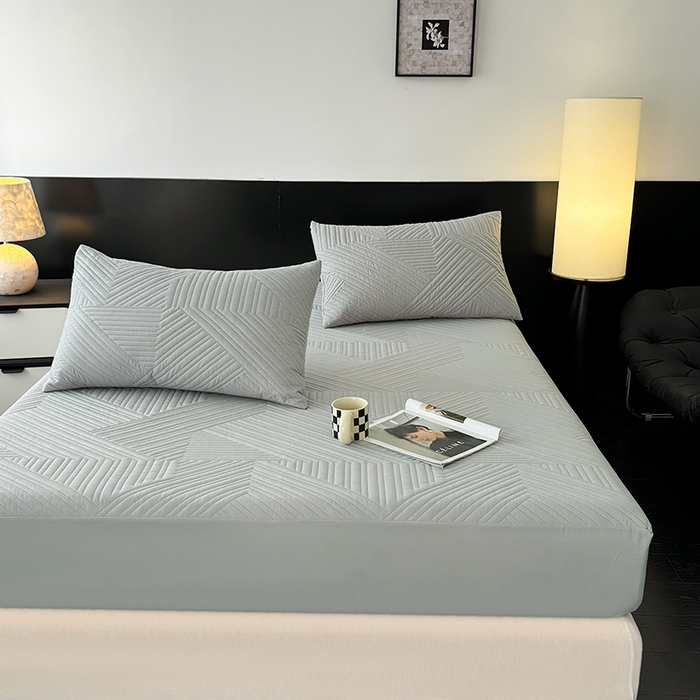 91家纺网 家纺一手货源 找家纺 十一家居 2025新款A类防水夹棉亲肤水洗棉床笠床垫保护套—几何系列 浅灰