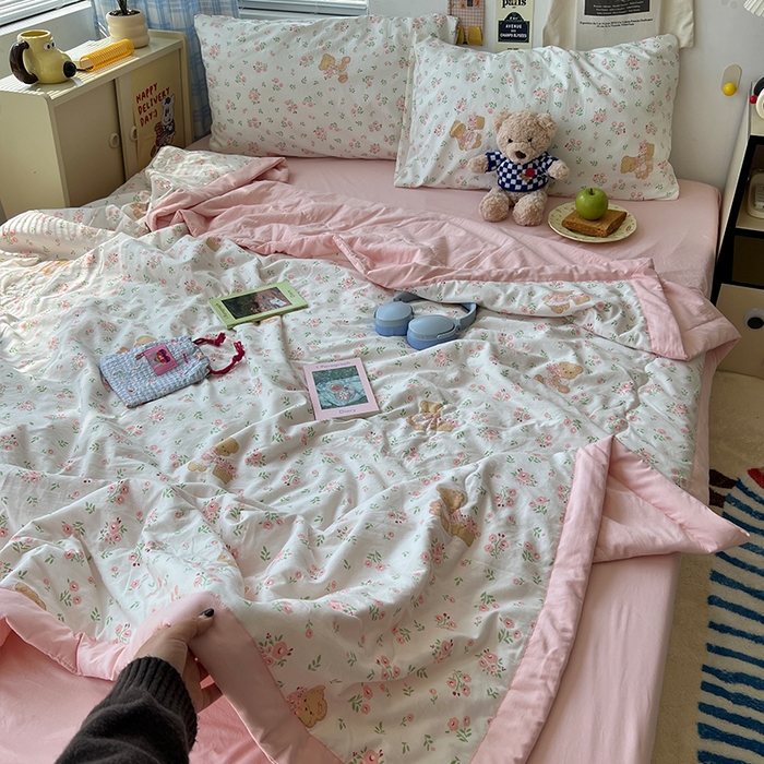 91家纺网 家纺一手货源 找家纺 原素 2025软乎乎的A类母婴级水洗棉夏凉被四件套 夏被-蜜糖莉娜