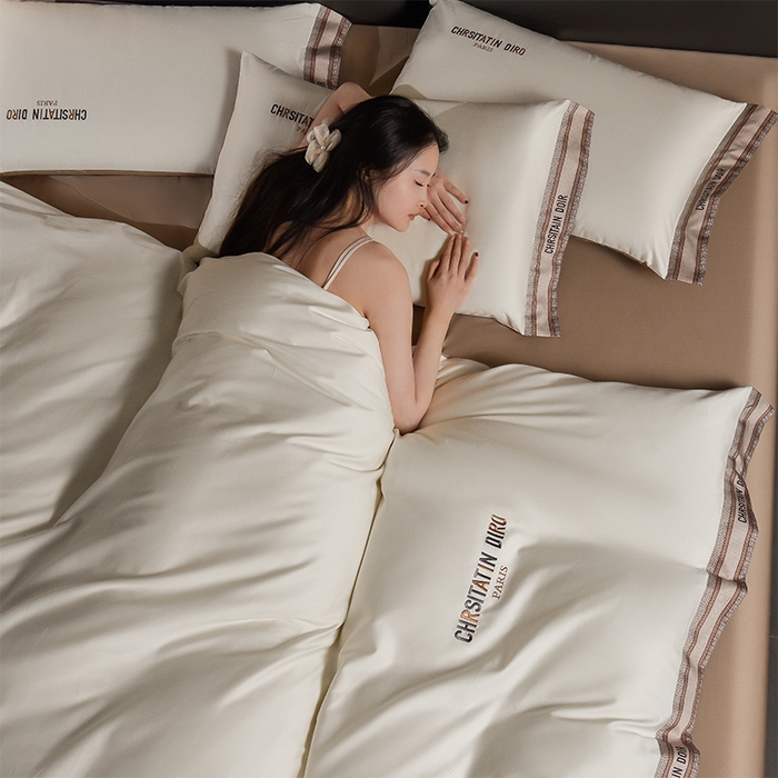 91家纺网 家纺一手货源 找家纺 瑞驰家纺 2025新款长绒棉纯棉绣花四件套-莱桉系列 莱桉-贝壳白